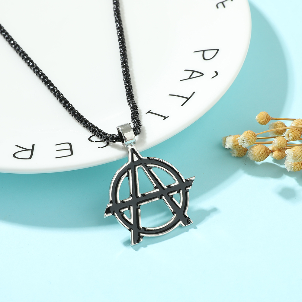 Vintage Items - Filmler Avengers Sembolü A Harfi Logo