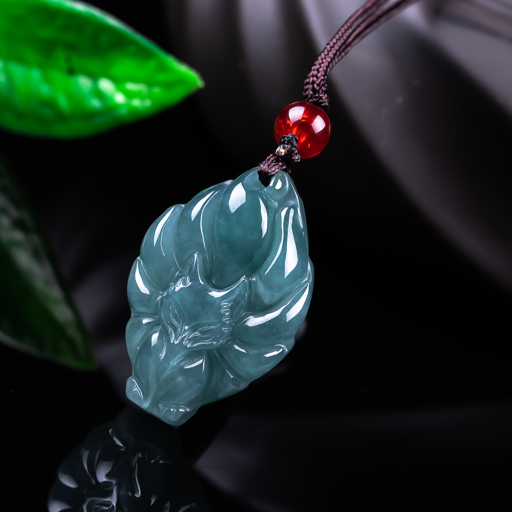 Vintage Jewelry Collection - Doğal Birmanya Jadeite Tilki Kolye Kolye