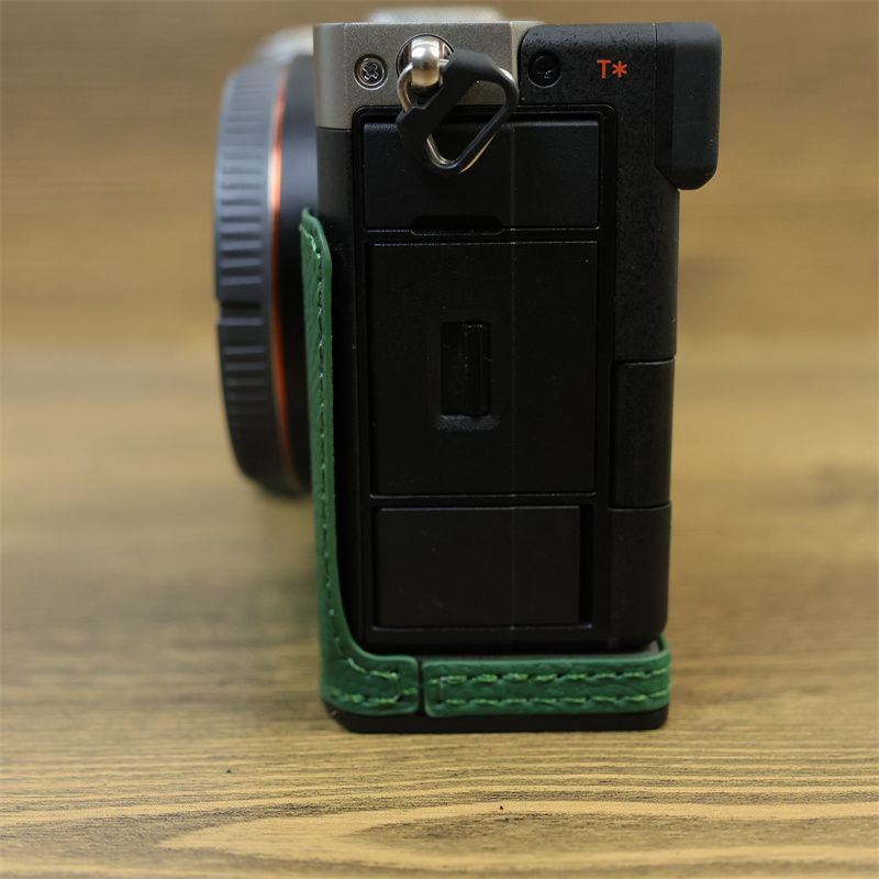 Kamera Yarım Kılıf Sony ILCE-7 - Camera Leather Case incelemesi ve fiyatı